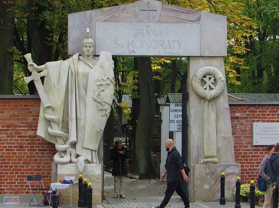 Brama Cmentarza Powązkowskiego