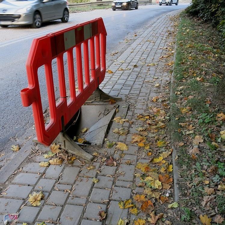 Rowerzyści, uwaga na wyrwę!