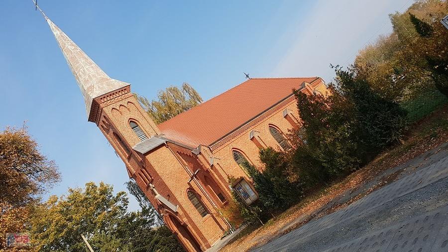 BORZYSŁAWIEC (niem.Louisenthal) Kościół parafialny p.w. św. Piotra i Pawła z XIX/XX w.