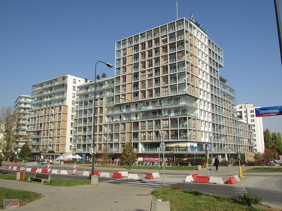 Jeden z ładniejszych budynków Ursynowa - Dereniowa 2