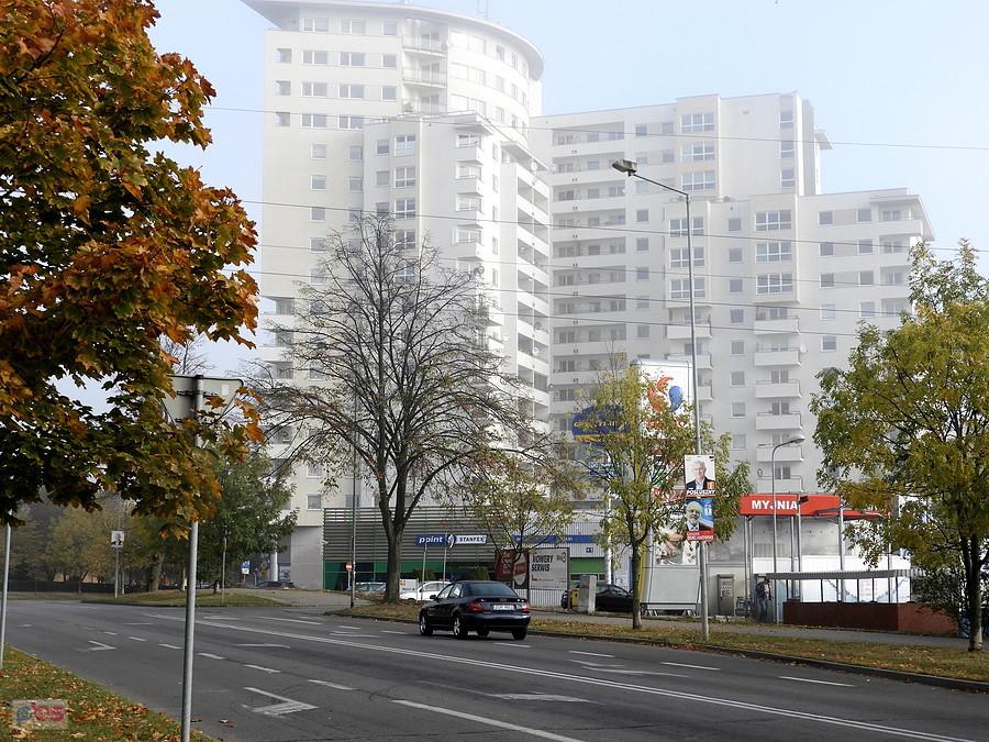 Jeszcze jedno zdjęcie z ulicy Przyjaciół Żołnierza - ach ta mgła.