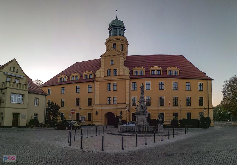 Zamek w Wołowie