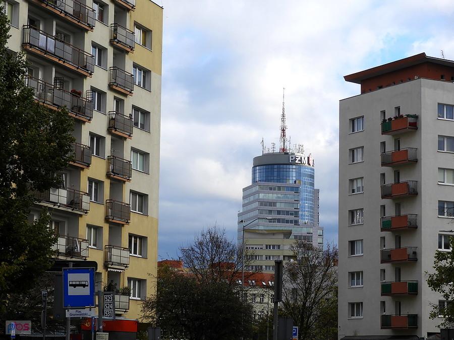 Widok z Placu Grunwaldzkiego.