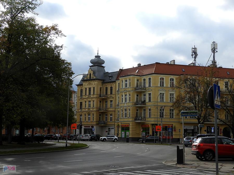 Jeszcze jeden widok z Placu Grunwaldzkiego.
