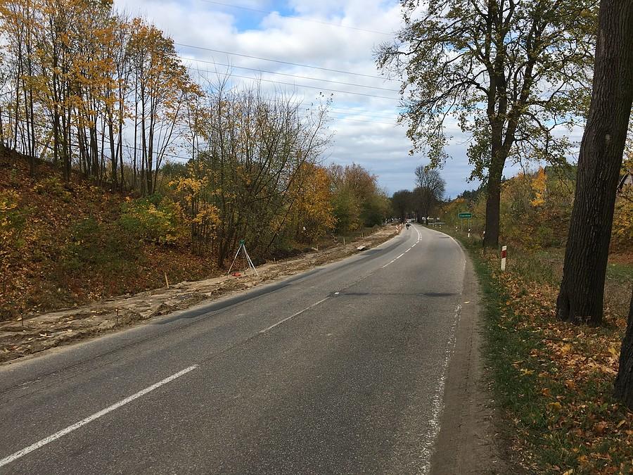 powstaje nowa ścieżka rowerowa przy trasie Czarnków - Śmieszkowo