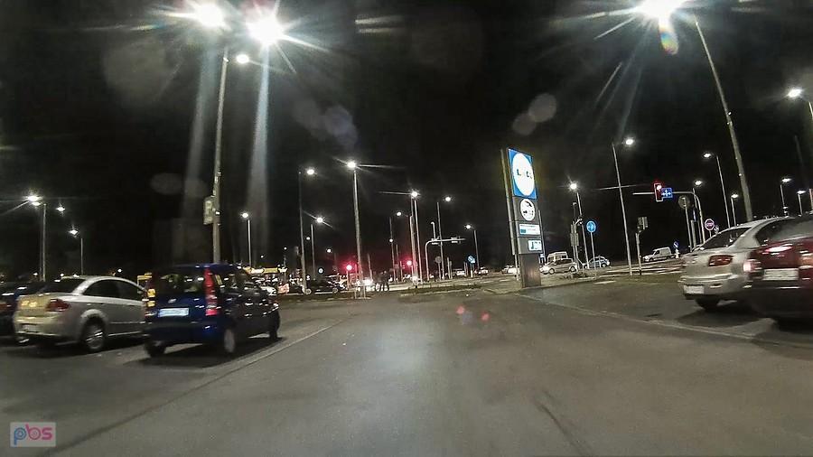 Przy przebudowanym skrzyżowaniu w Ochojcu