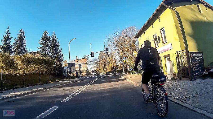 Są jacyś rowerzyści :)