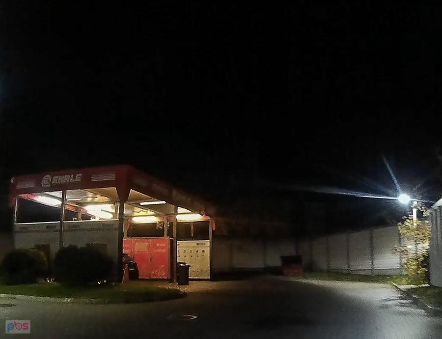 Na myjni nie ma zacisków ;)