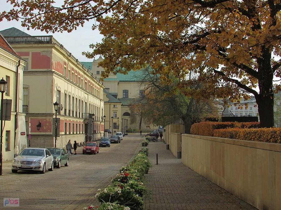 Przy skwerze Herberta Clarka Hoovera