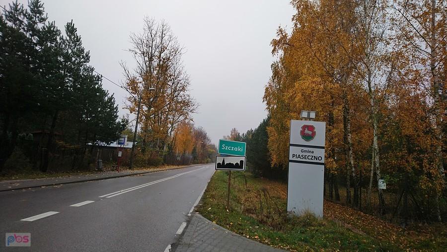 Szczaki, od szczania, czy szczekania?