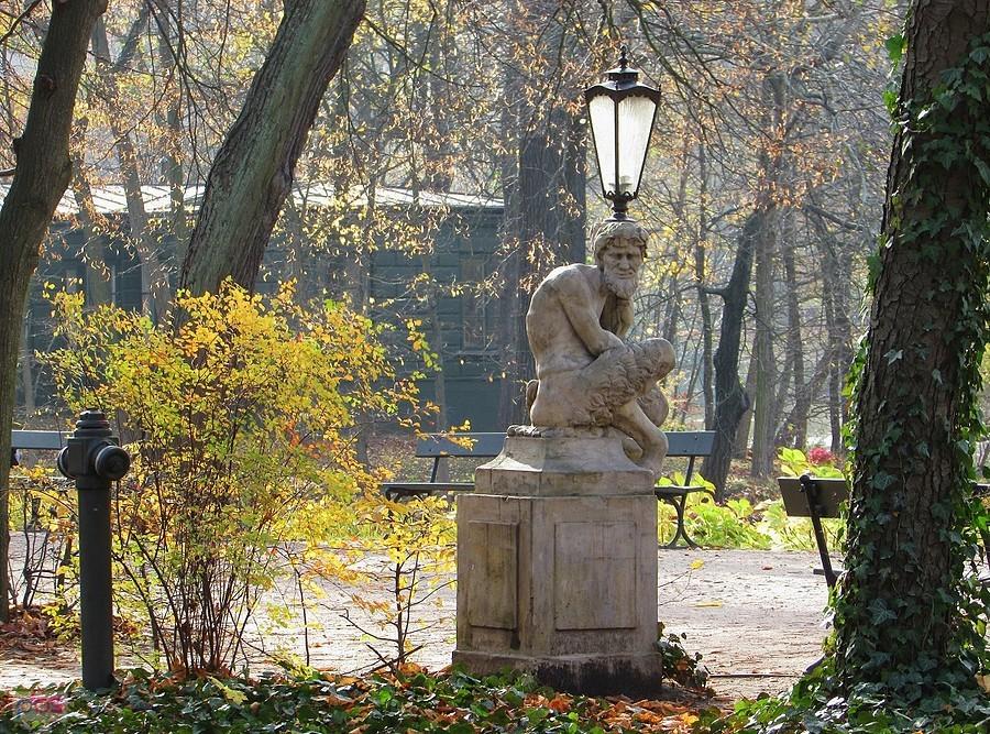 Satyr z latarnią Giacomo Contieriego