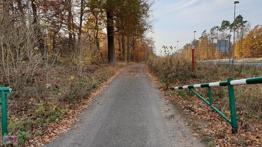 Dojazd pożarowy 48 prowadzący do Jezierzyc