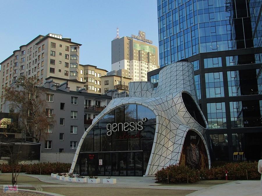 Genesis na Placu Europejskim