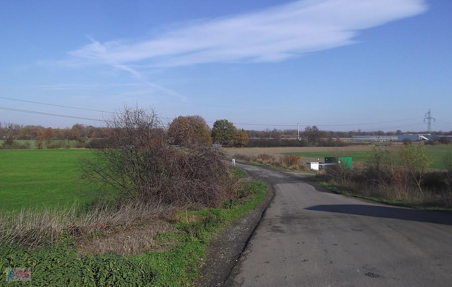 W Dolní Lutyně chciałem przejechać w kierunku Bohumina nieznanymi drogami i muszę zawrócić, skończył się asfalt.