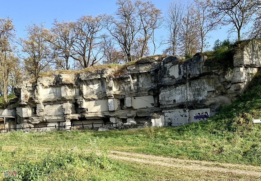 wysadzona fortufikacja