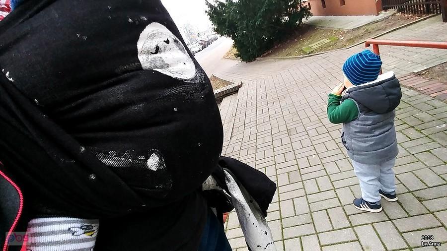 Dziecko na spacerze