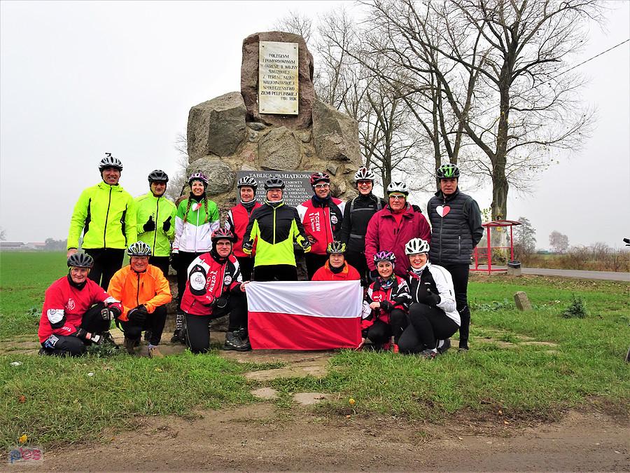 Rowerowe 100 km na 100 lat Niepodległości z AGR -Tczew...