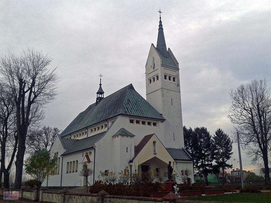 Kościół pod wezwaniem Nawiedzenia Najświętszej Maryi Panny. Psary