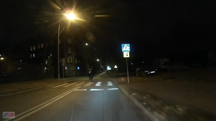 Znajdź Batmana na zdjęciu