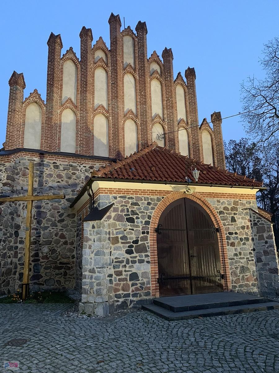 Kościół św Marcina w przeddzień święta
