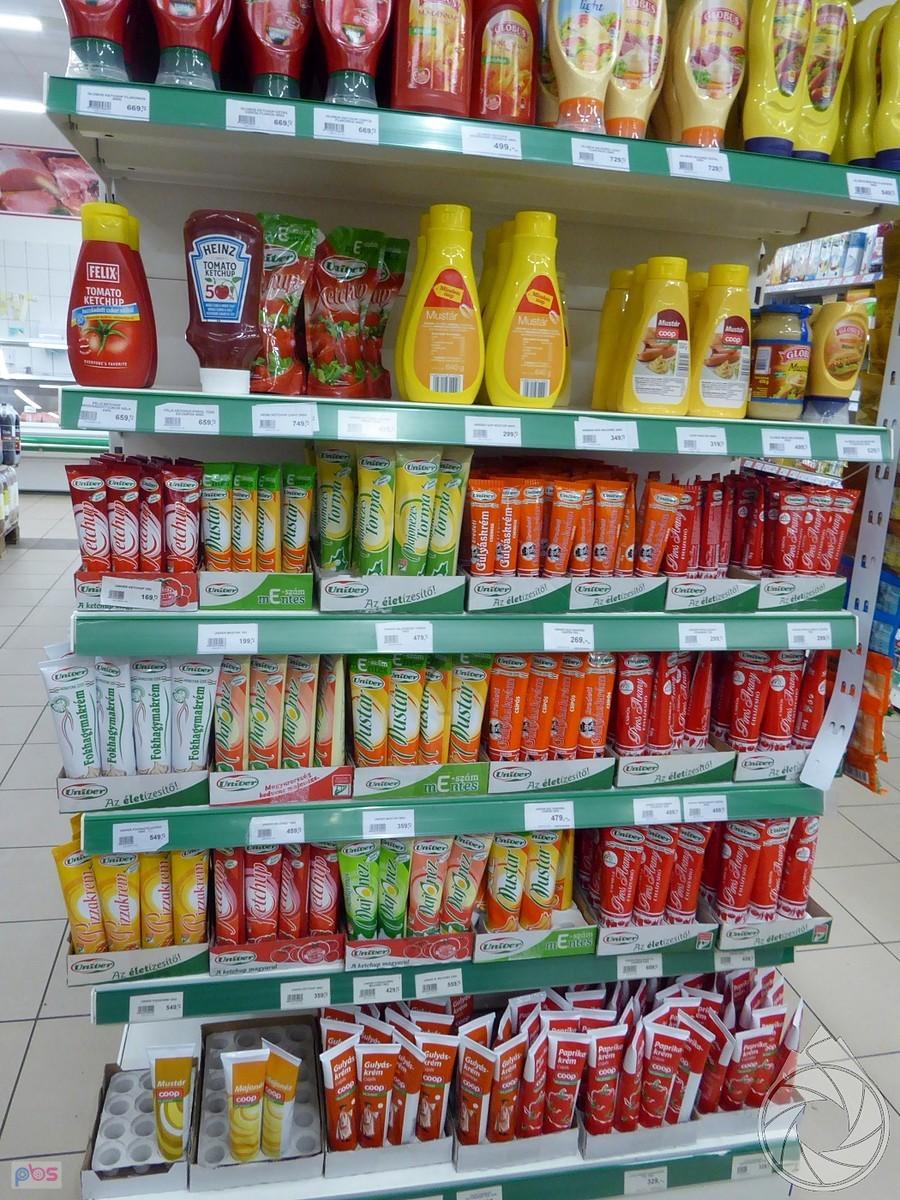 ulubiona półka sosożerców w Szuper Coopie w Siroke