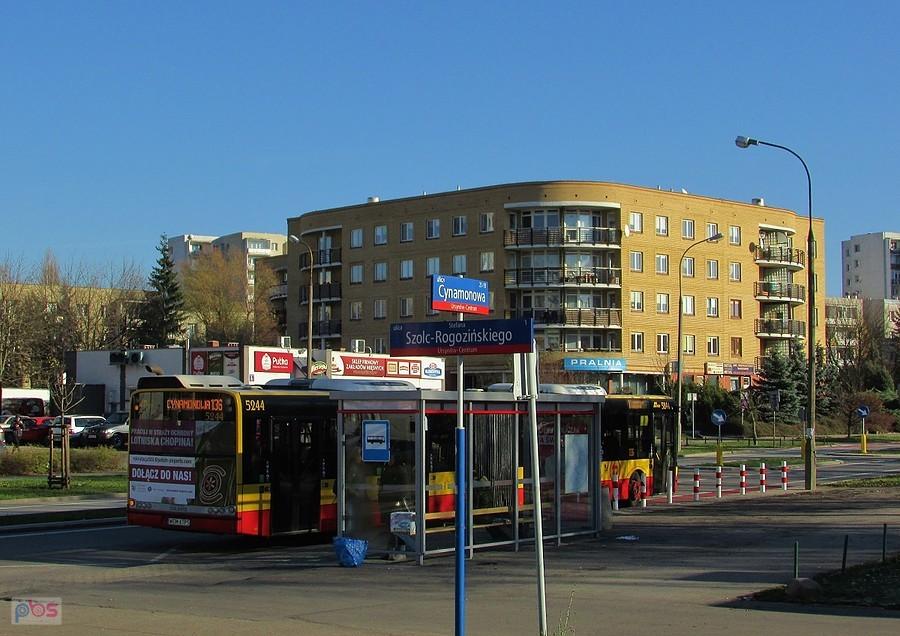 Autobus 136 na przystanku Szolc-Rogozińskiego 01