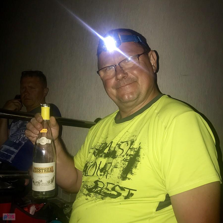 dojechali i uczcili