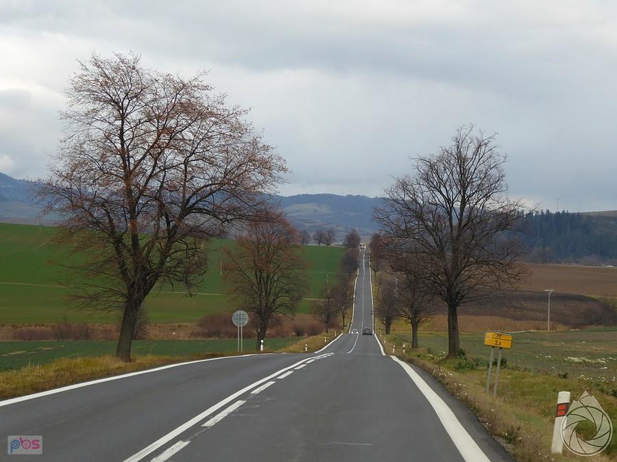 pofałdowana droga do Spišskej Belej