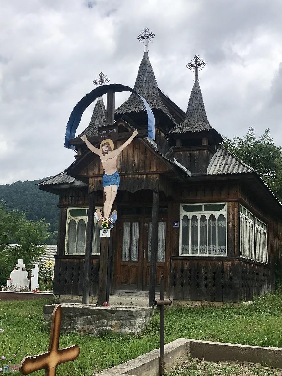 kościółki drewniane urokliwe