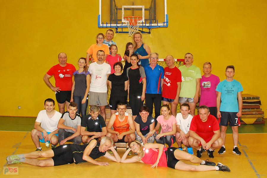 Koszulka zamiast klubowy banerek