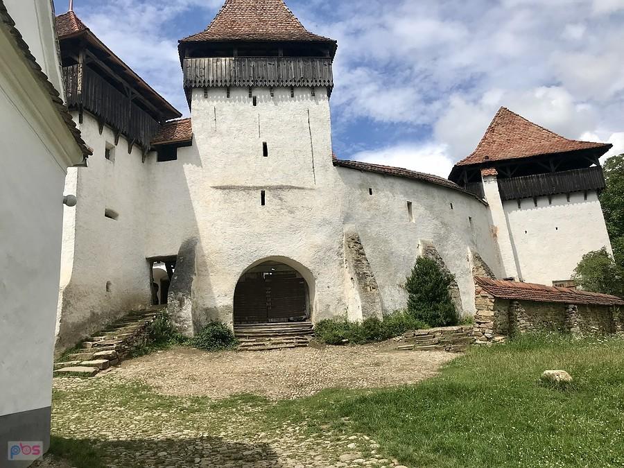 następny kościół saski