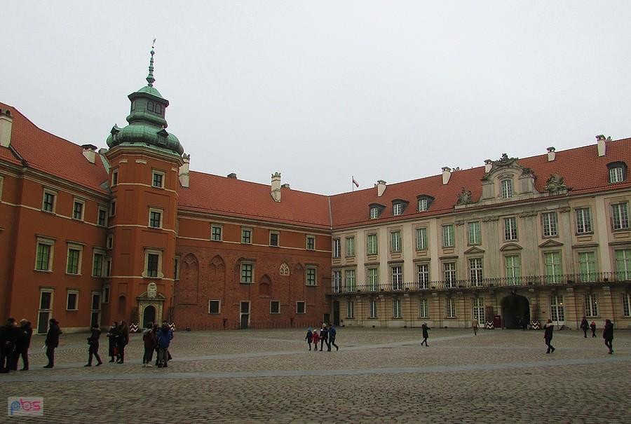 Dziedziniec Zamku Królewskiego