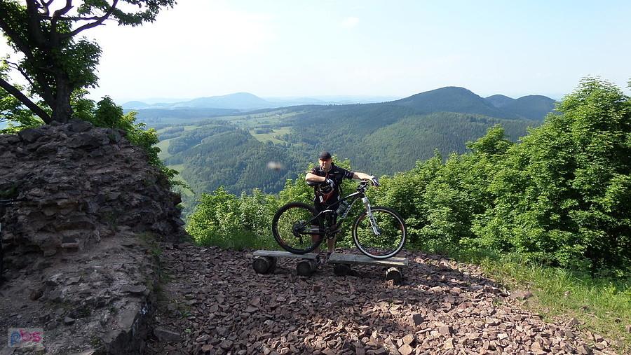 Widok z zamku Rogowiec