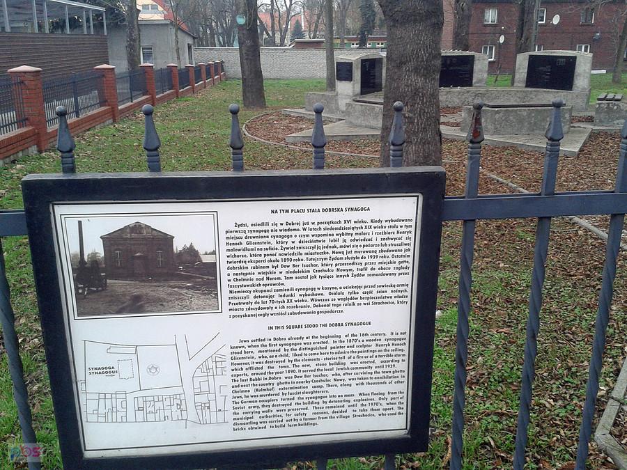 Tabliczka przy lapidarium