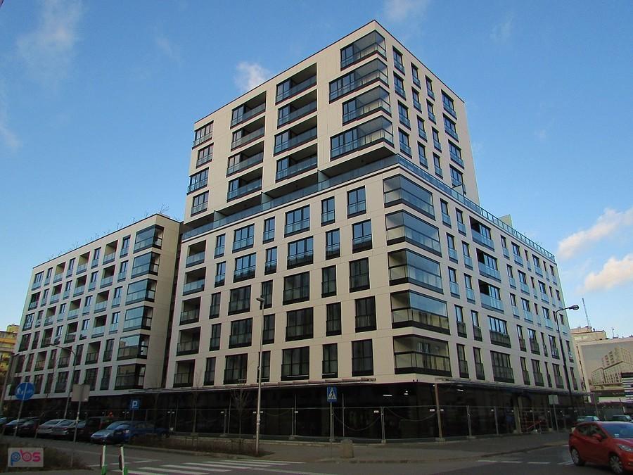 Nowy apartamentowiec Dzielna 64