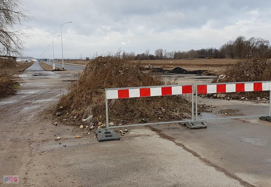 Nowa droga nie oddana jeszcze do użytku