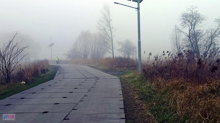 Ulica Zielona we mgle - w oddali Kuba.