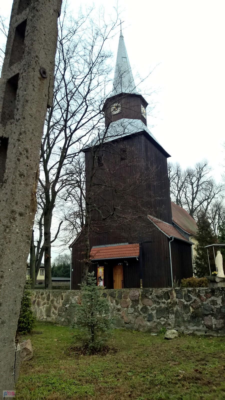 Kościół w Stobnie.