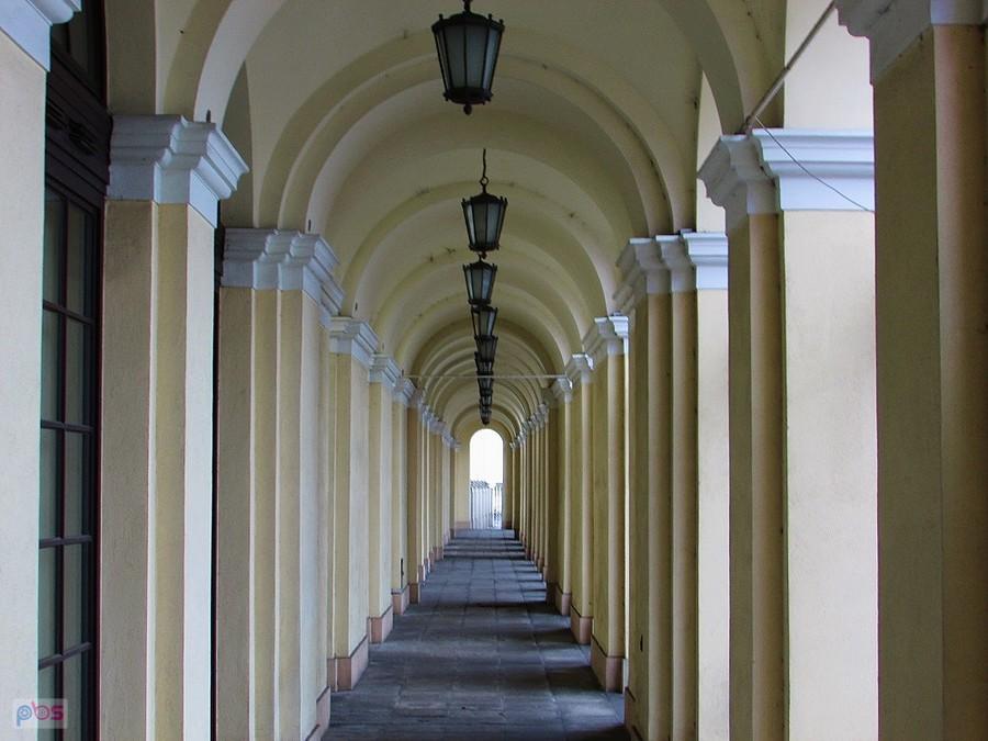 Podcienia Pałacu Ministra Skarbu