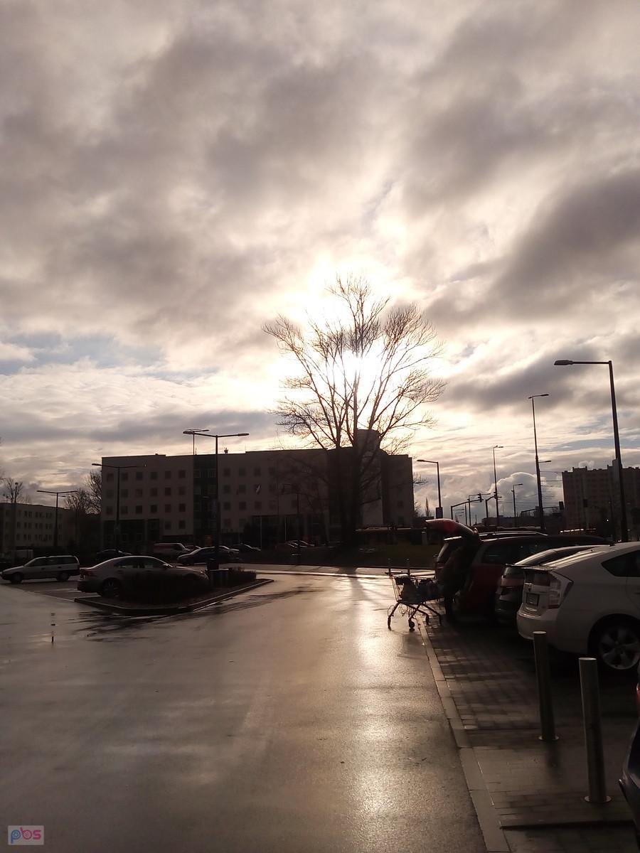 Słońce pojawiło się dziś tylko na chwilę