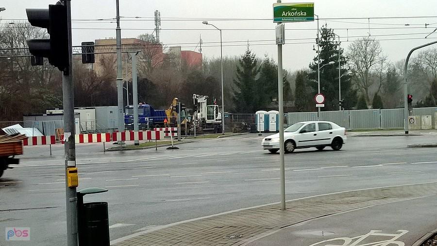Nowy etap budowy obwodnicy - u wylotu ulicy Wszystkich Świętych.