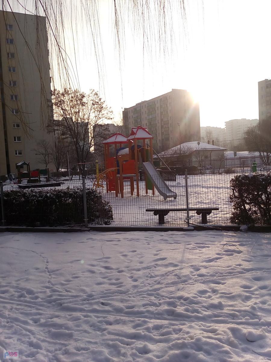 Słoneczny lekko mroźny dzień