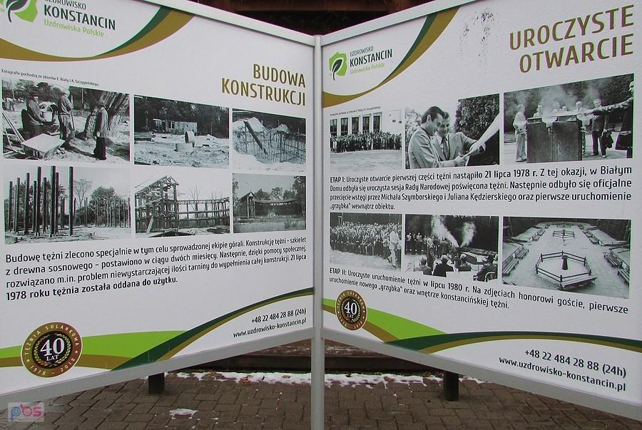 Wystawa obrazująca historię powstania tężni w Konstancinie