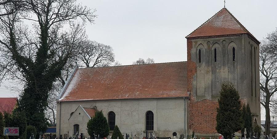 OBRYTA (niem.Gross Schönfeld) Kościół filialny p.w. MB Łaskawej z XV w., XVIII w.