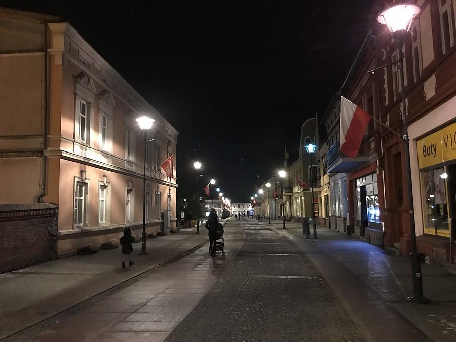 na deptaku w Czarnkowie