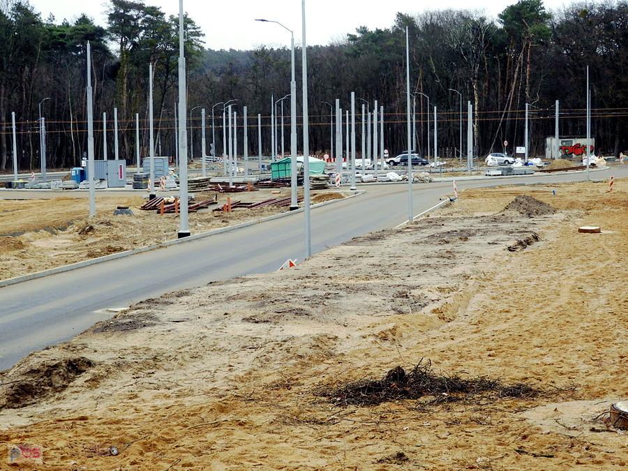 Kolejne zdjęcie z budowy ronda na Al. Wojska Polskiego róg Szafera.