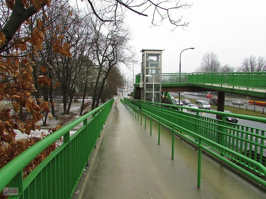 Kładka dla rowerzystów nad Trasą Łazienkowską