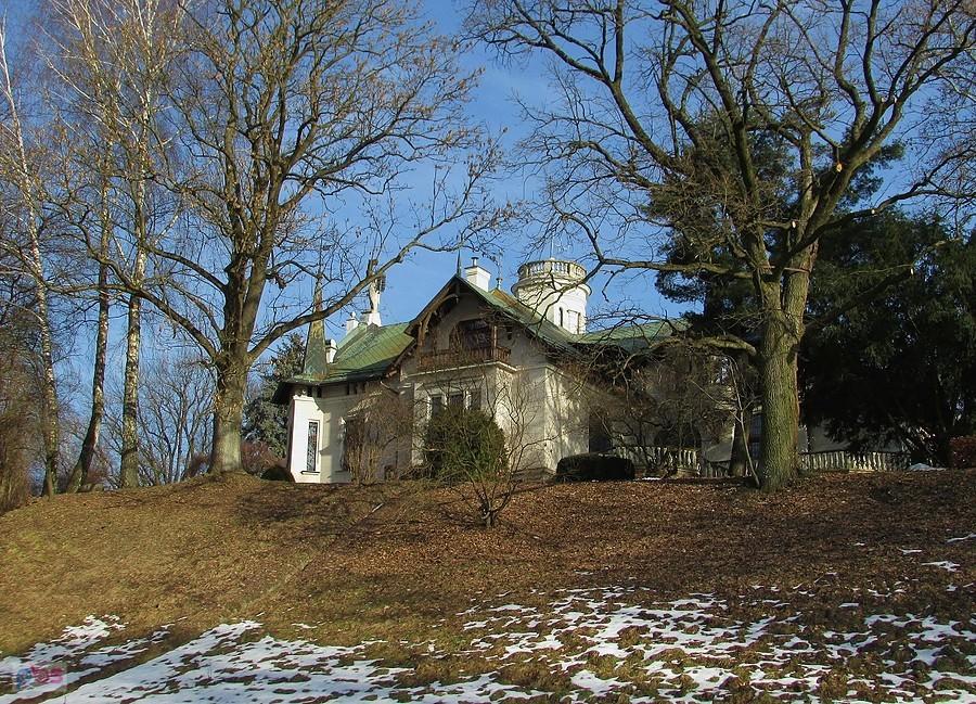 Pałacyk w Oblęgorku