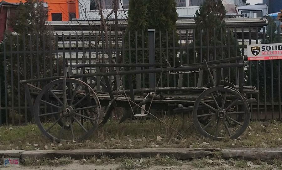 Wóz drabiniasty na żelaznych kołach