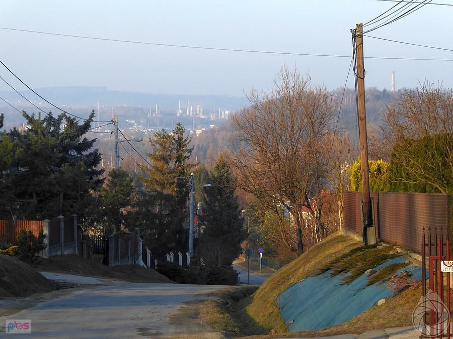 industrialna część Gorlic ze zjazdu do miasta